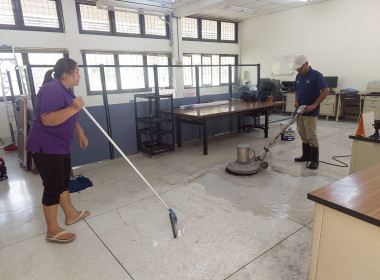 ศูนย์ฯ ดำเนินกิจกรรม ทำความสะอาดและขัดพื้นบริเวณสำนักงาน ... พารามิเตอร์รูปภาพ 2